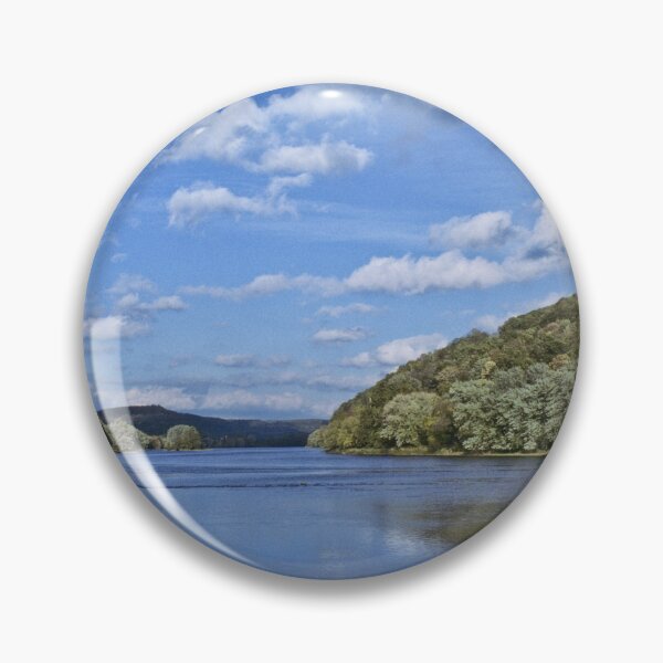 Artikelvorschau, Der friedliche Allegheny River entworfen und verkauft von Jeff Goulden Photography.