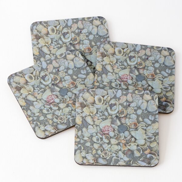 Artikelvorschau, Muscheln unten an der Küste entworfen und verkauft von Lynney.