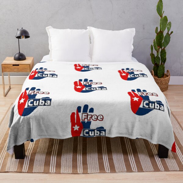 Artikelvorschau, Free Cuba Patria Y Vida Sos Kuba T-Shirt entworfen und verkauft von KD8264.