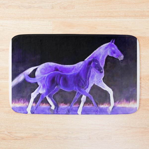 Artikelvorschau, Lila Stute und Fohlen im Trab entworfen und verkauft von horseaddicted.