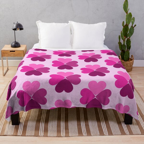 Item preview, pink clover designed and sold by Sohyum.