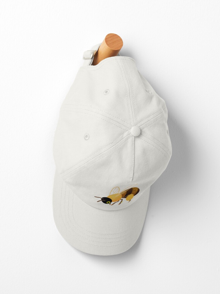 Alternate view of Honey bees Cap