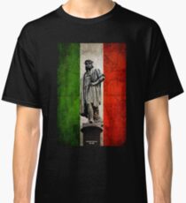 Christopher Columbus Statue with Italian Flag Classic T-Shirt