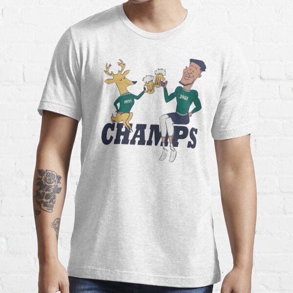 M i l w a u k e e b u c k s champs 2021 Essential T-Shirt