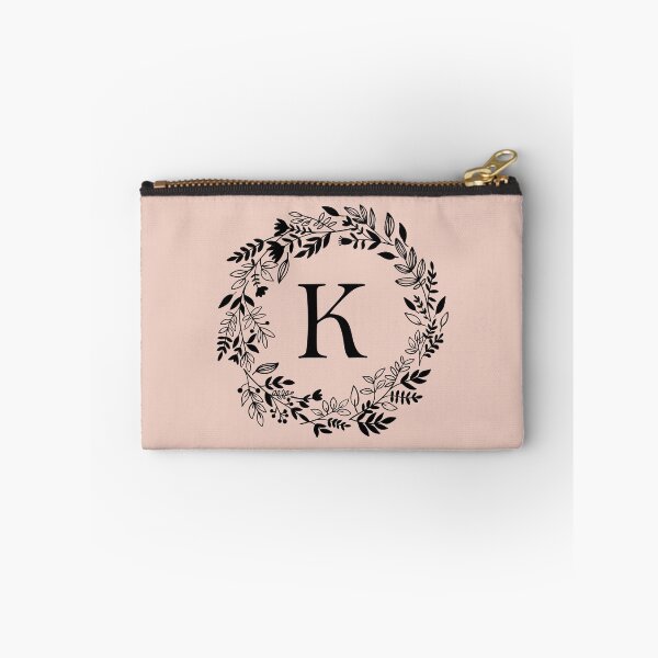 Artikelvorschau, Buchstabe K mit Blumenkranz - Initial K - Monogramm Art entworfen und verkauft von thelustrous.
