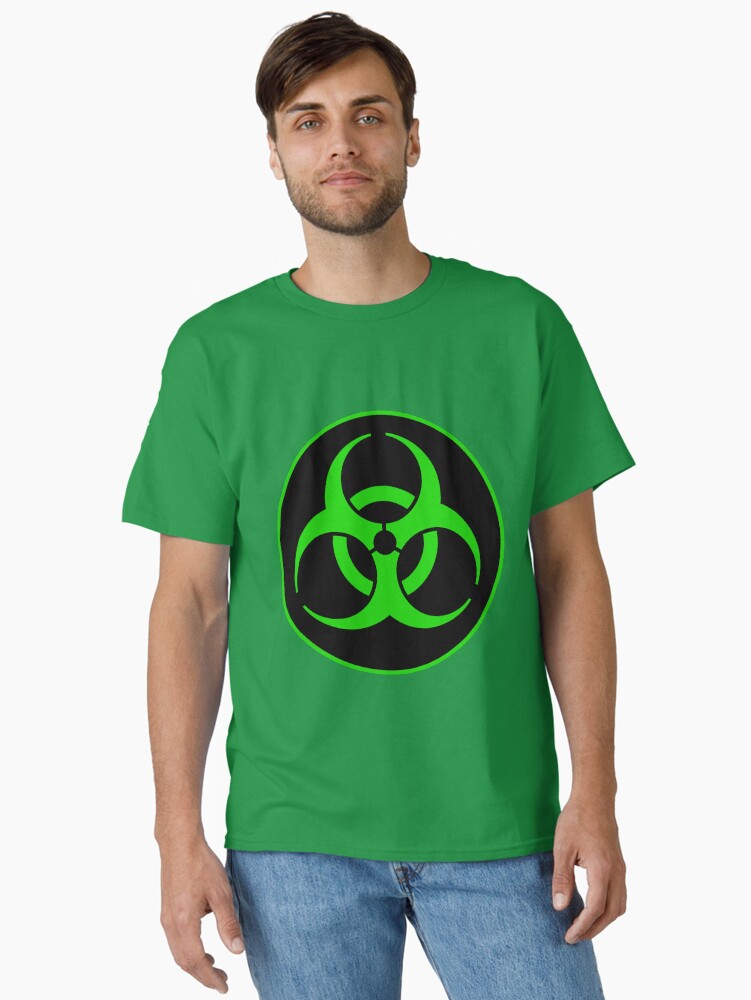 Thumbnail 1 von 7, Classic T-Shirt, Sauberes Biohazard-Symbol Grün - Wissenschafts-Nerd designt und verkauft von AMagicalJourney.