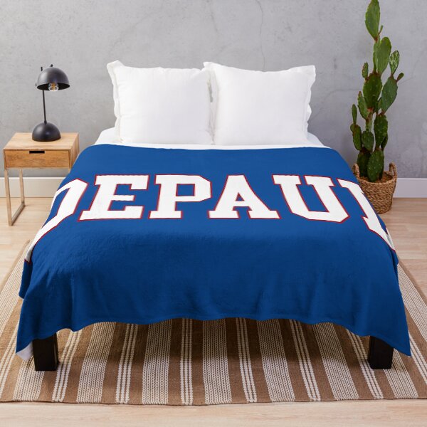 Vista previa del artículo con la obra «depaul - fuente varisty curvada», diseñado y vendido por scollegestuff.