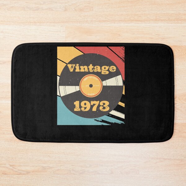 Artikelvorschau, Jahrgang 1973 entworfen und verkauft von fatshirt.