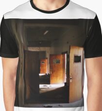 An Open Mind Graphic T-Shirt