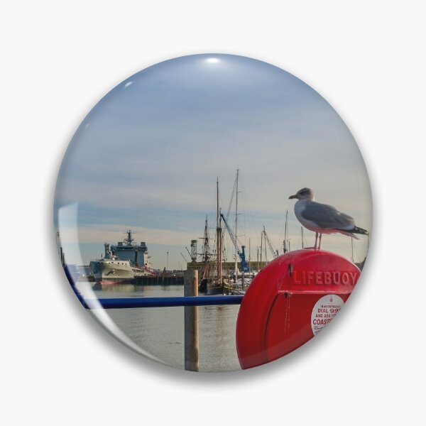 Artikelvorschau, Lifebouy, Hafen von Falmouth, Cornwall entworfen und verkauft von VnGphoto.