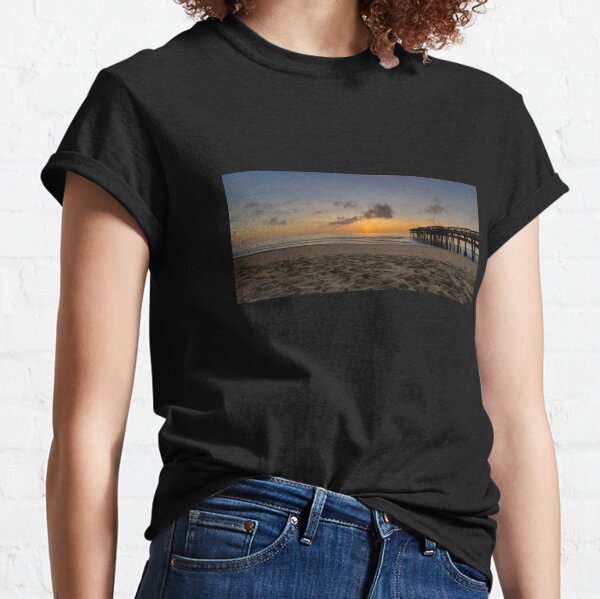 Summer Beach Sunrise at the Atlantic Ocean Classic T-Shirt