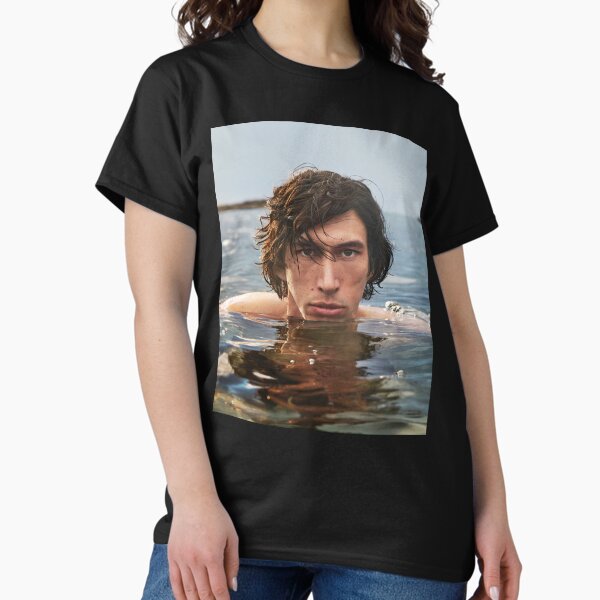 Aperçu de l'œuvre 2021 Adam Driver dans l'eau créée et vendue par goon-squad.