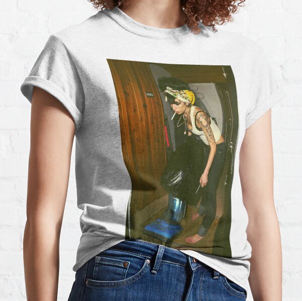 Ästhetisches Weinhaus Poster Classic T-Shirt