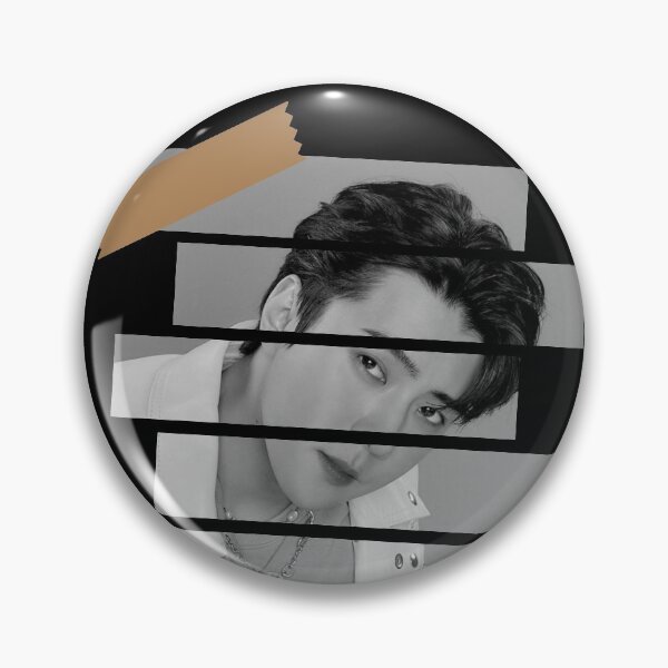 Artikelvorschau, Oh Sehun EXO Sehun Koreanisches Kpop Monochromes Streifendesign entworfen und verkauft von Piosenka Art.