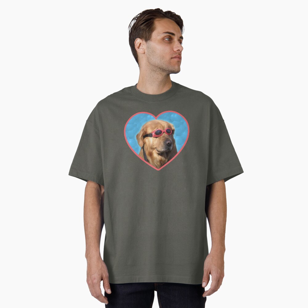 Artikel-Vorschau von Oversized T-Shirt, designt und verkauft von Elisecv.