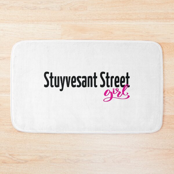 Aperçu de l'œuvre Fille de la rue Stuyvesant créée et vendue par QueensNewYork.