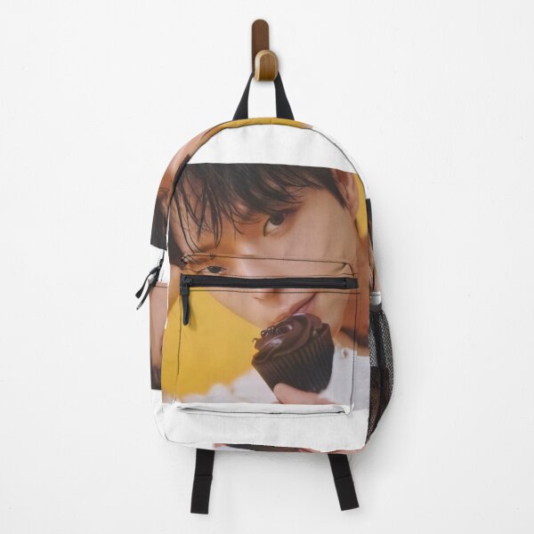 Item preview, Joo Seok Hoon Photoshoot 김영대 Kim Young Dae designed and sold by DeclaDoylen.