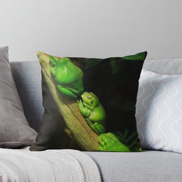 Item preview, Green tree frogs designed and sold by eisblume.
