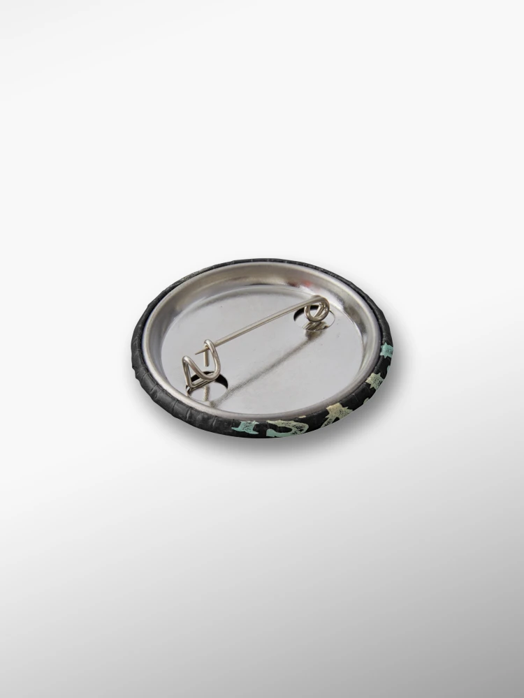 Imagen 2 de 3, Chapa con la obra ITYSL- Tim R., diseñada y vendida por FancyDesigner.