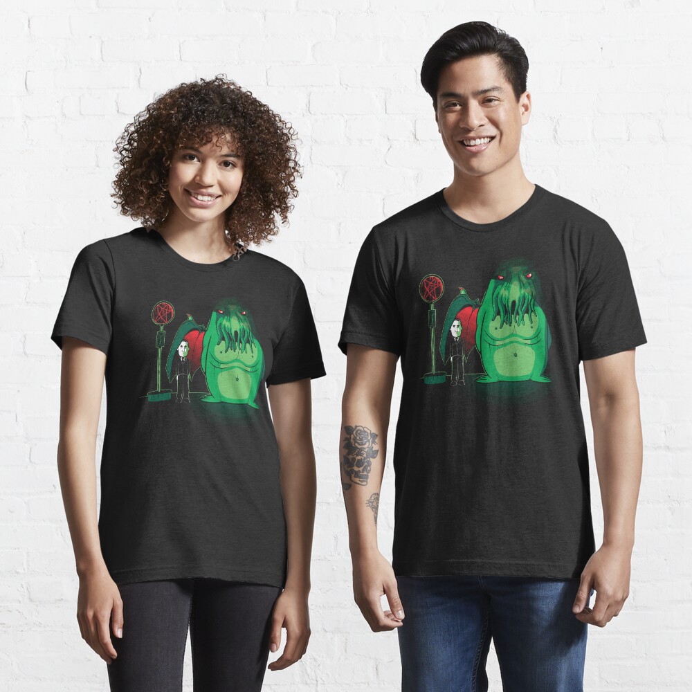 Cthulhu Waits Essential T-Shirt