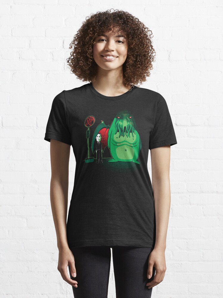 Alternate view of Cthulhu Waits Essential T-Shirt