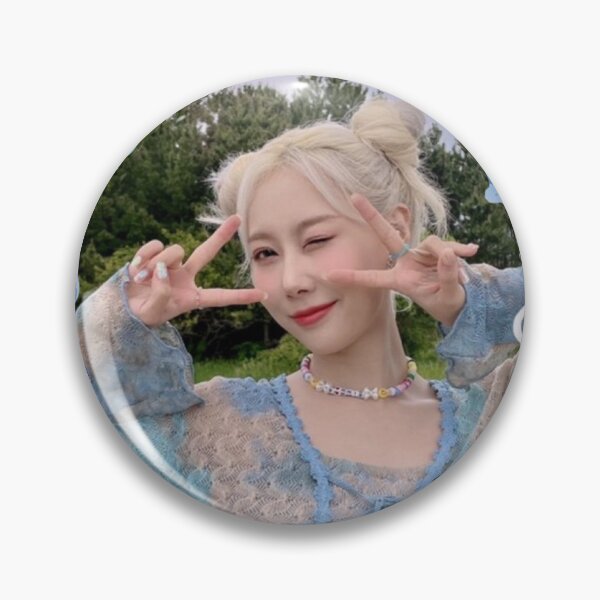 Item preview, Dreamcatcher Handong Kpop Cute Deco Decorated Toploader  designed and sold by rttruong999.