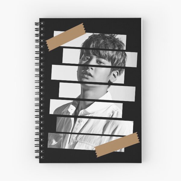 Artikelvorschau, Jung Chanwoo iKON Chan Koreanisches Kpop Monochromes Streifendesign entworfen und verkauft von Piosenka Art.