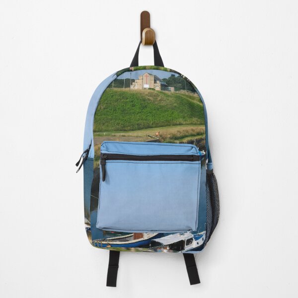 Item preview, Puerto de Seaton Sluice bajo un cielo azul (2) designed and sold by Violaman.
