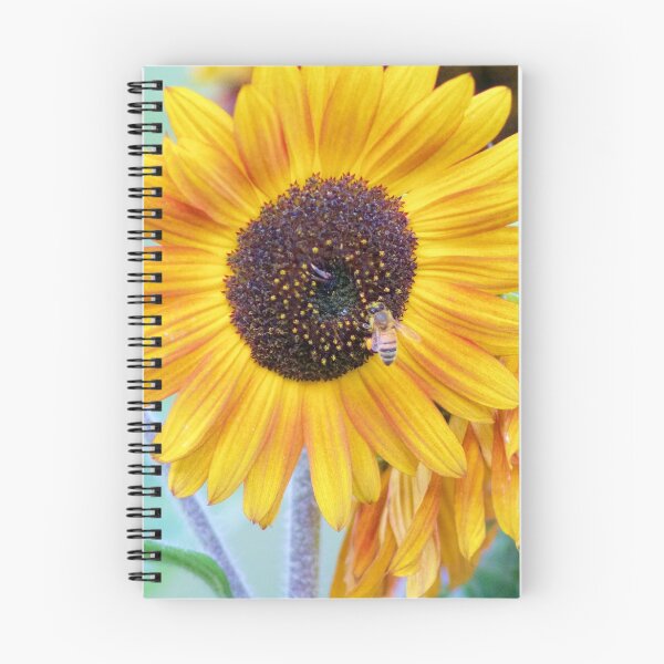 Item preview, Abeja en fotografía de girasol designed and sold by Pineappledear.