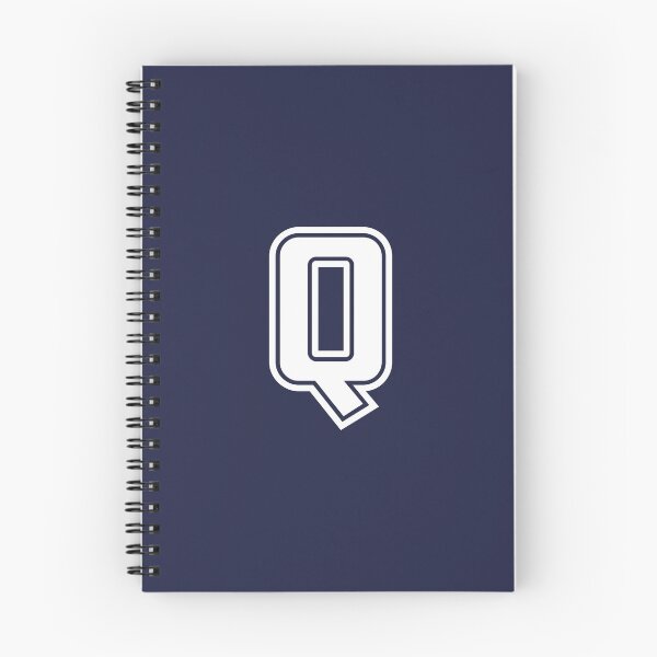 Aperçu de l'œuvre Lettre Q, style universitaire Q initial en blanc créée et vendue par ShineCreative.