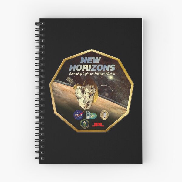 Aperçu de l'œuvre Logo de la sonde spatiale New Horizons - look vintage créée et vendue par trendistudio.