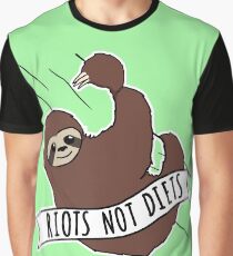 Feminist Sloth "Riots Not Diets" Anti-Diet Sloth Grafik T-Shirt
