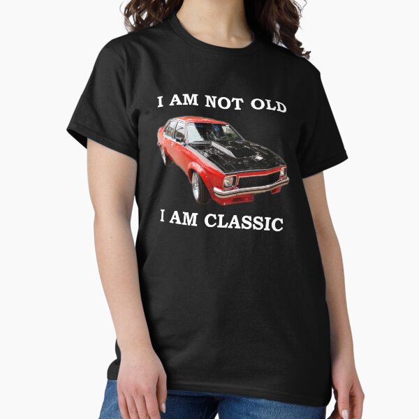 Vista previa del artículo con la obra «HOLDEN Torana No soy viejo, soy Clásico», diseñado y vendido por ArticPen.