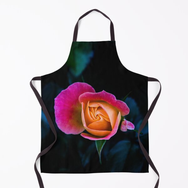 Aperçu de l'œuvre Blooming - Fleur Photo créée et vendue par Jennifer Walsh Design.