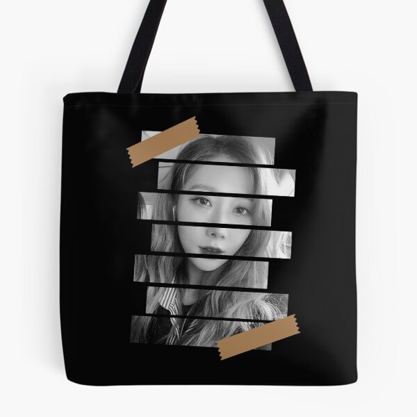 Artikelvorschau, Han Dong Dreamcatcher Handong Koreanisches Kpop Monochromes Streifendesign entworfen und verkauft von Piosenka Art.