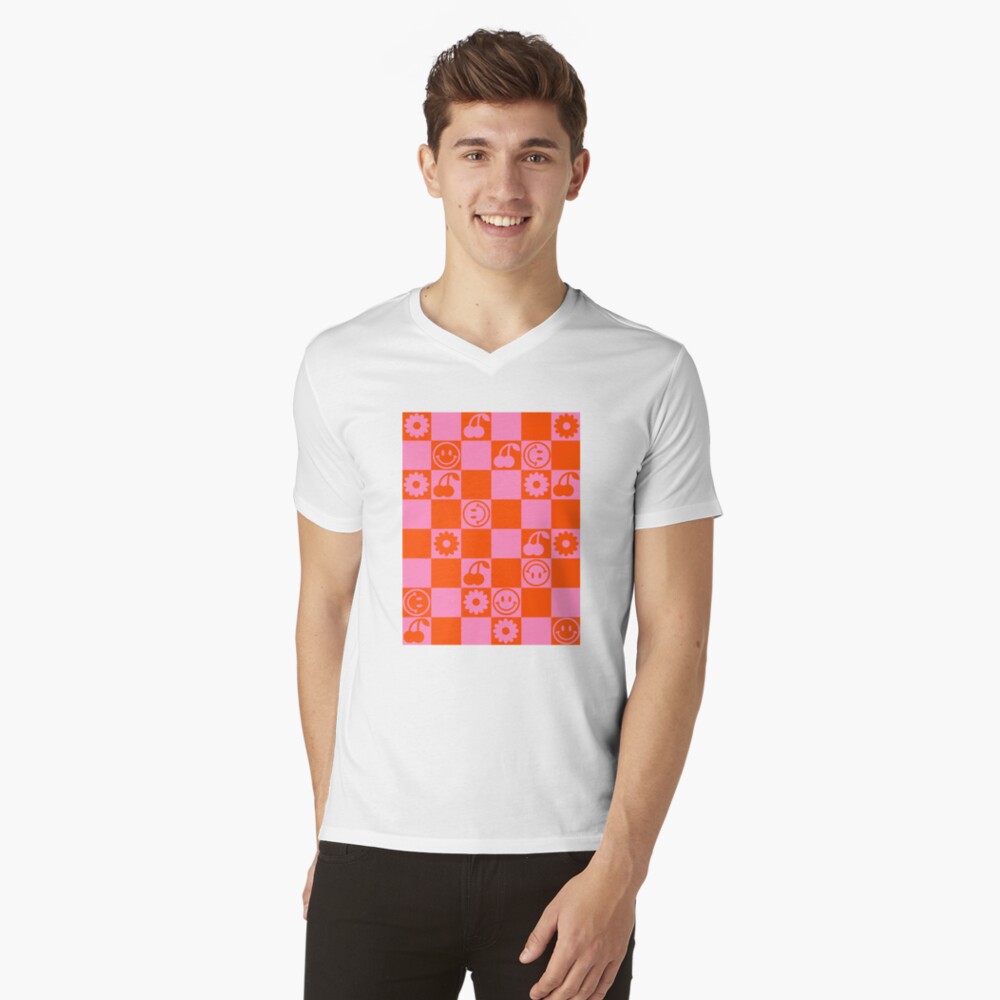 Vista previa del artículo con la obra «Camiseta de cuello en V», diseñado y vendido por juliasantos5.