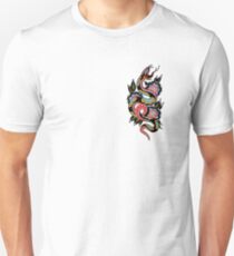 Camiseta ajustada Diseño de tatuaje tradicional serpiente y flores geométricas