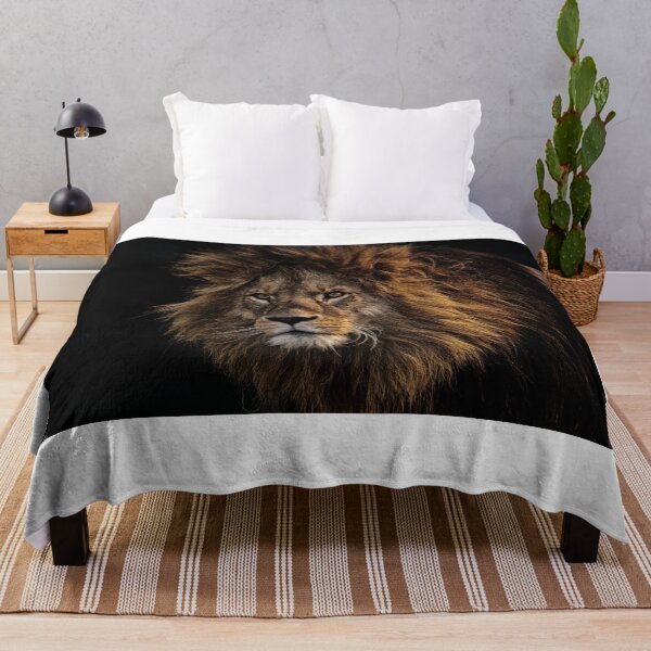 Item preview, lion designed and sold by arbobtobio.