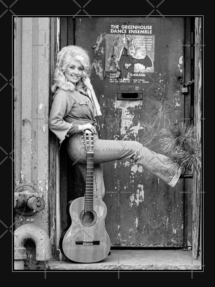 Disover Dolly Parton Black & White Guitar Photo | Essential T-Shirt 
