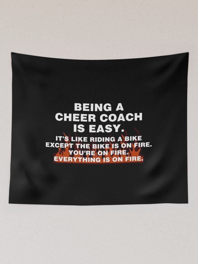 Aperçu 2 sur 3. Tentures avec l'œuvre I'm A Cheer Coach What's Your Superpower? créée et vendue par GoDPI.