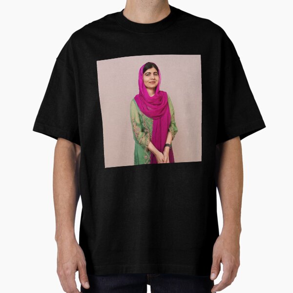 Vista previa del artículo con la obra «malala yousafzai (mujeres inspiradoras)», diseñado y vendido por emcazalet.