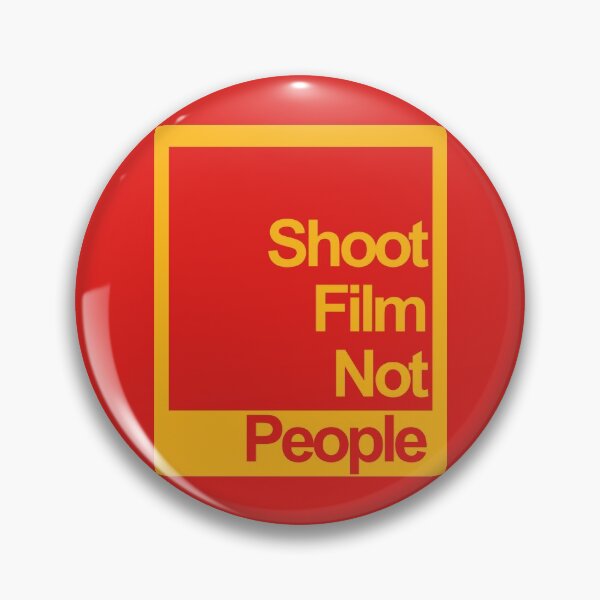 Artikelvorschau, Drehe Film, nicht Menschen entworfen und verkauft von BadDogDesigns.