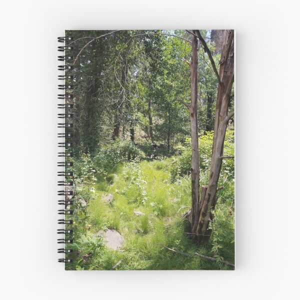 Aperçu de l'œuvre La forêt créée et vendue par OffMyBackTees.