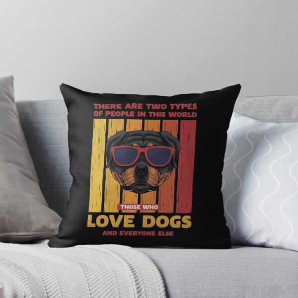 Artikelvorschau, Retro Rottweiler Zwei Arten von Menschen entworfen und verkauft von Uppercase Tees.