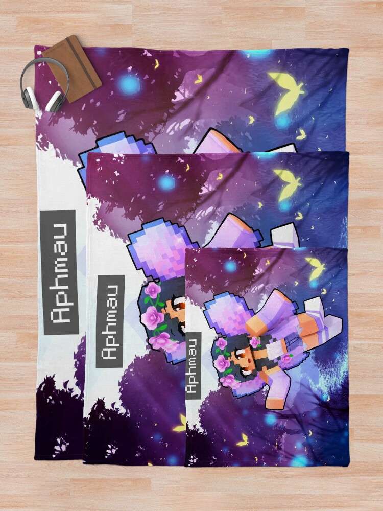 Alternate view of Aphmau Minecraft Magical Fairy Throw Blanket