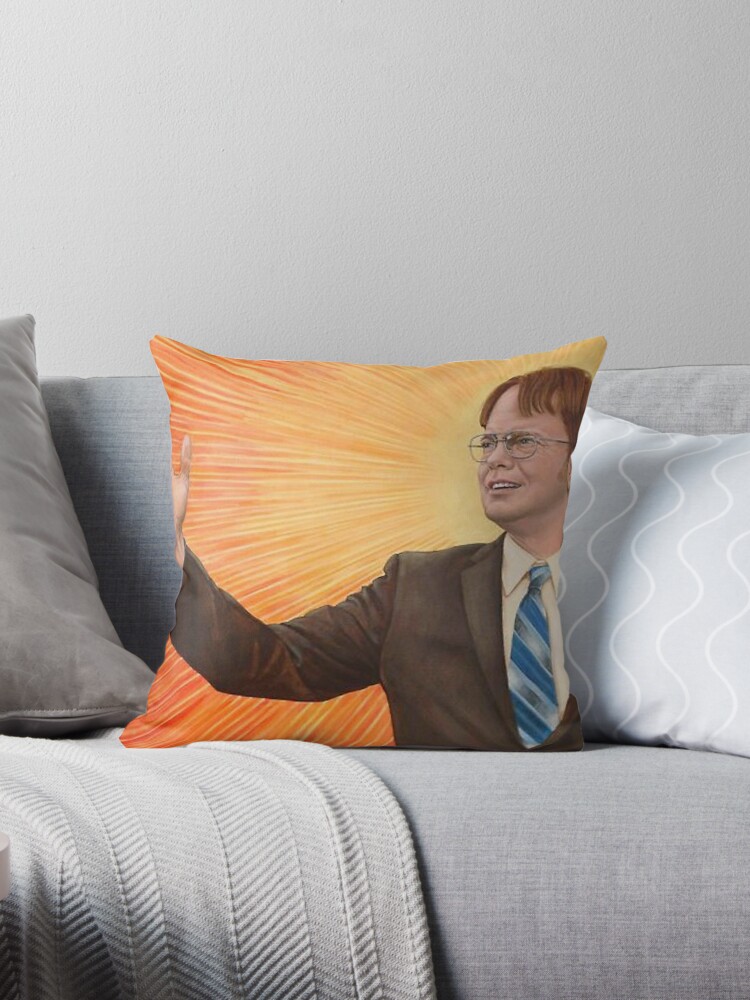 https://ih1.redbubble.net/image.2595085826.2818/throwpillow,small,750x1000-bg,f8f8f8.jpg