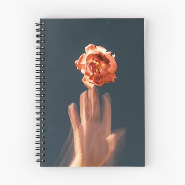Aperçu de l'œuvre Flore orange créée et vendue par Arkhlay.