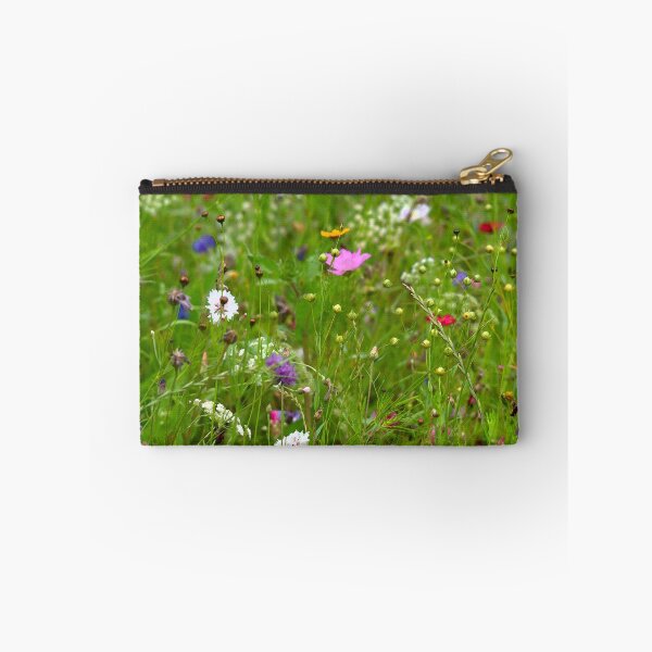 Aperçu de l'œuvre Champ de fleurs créée et vendue par GingerMan2550.