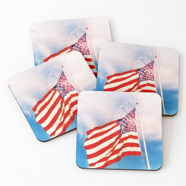 Artikelvorschau, Amerikanische Flagge und Feuerwerk entworfen und verkauft von kristalcurt.