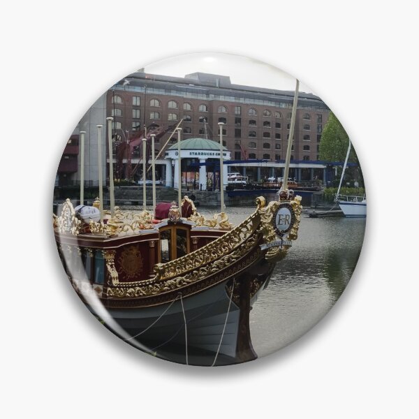Artikelvorschau, Gloriana British Royal Barge entworfen und verkauft von Georgia Mizuleva.